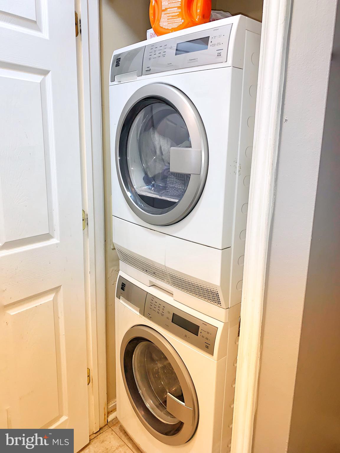 21029 Timber Ridge Terrace, Unit 102 Ashburn, VA 20147 - Photo 11 of 39 Washer and Dryer