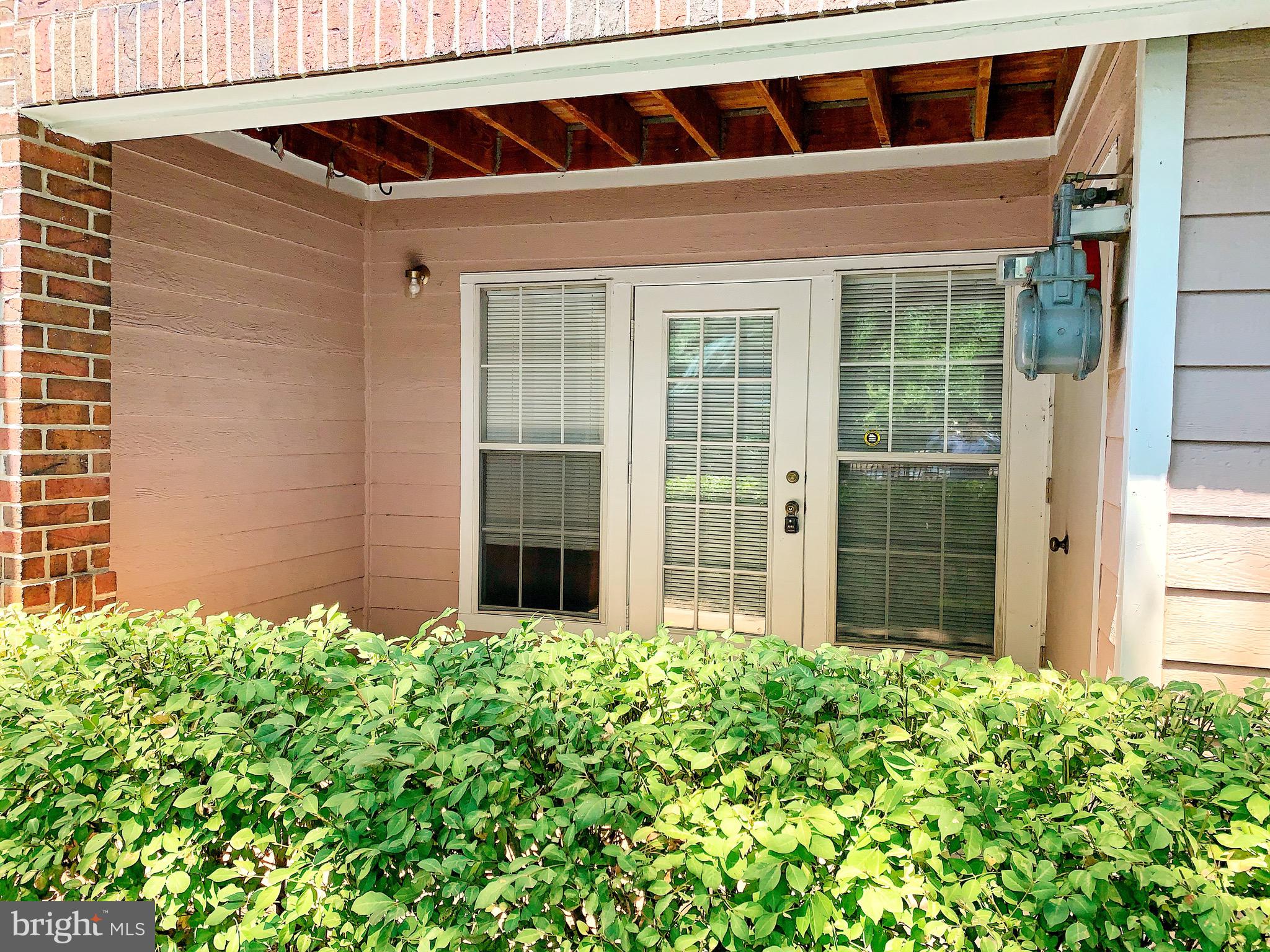21029 Timber Ridge Terrace, Unit 102 Ashburn, VA 20147 - Photo 3 of 39 Patio