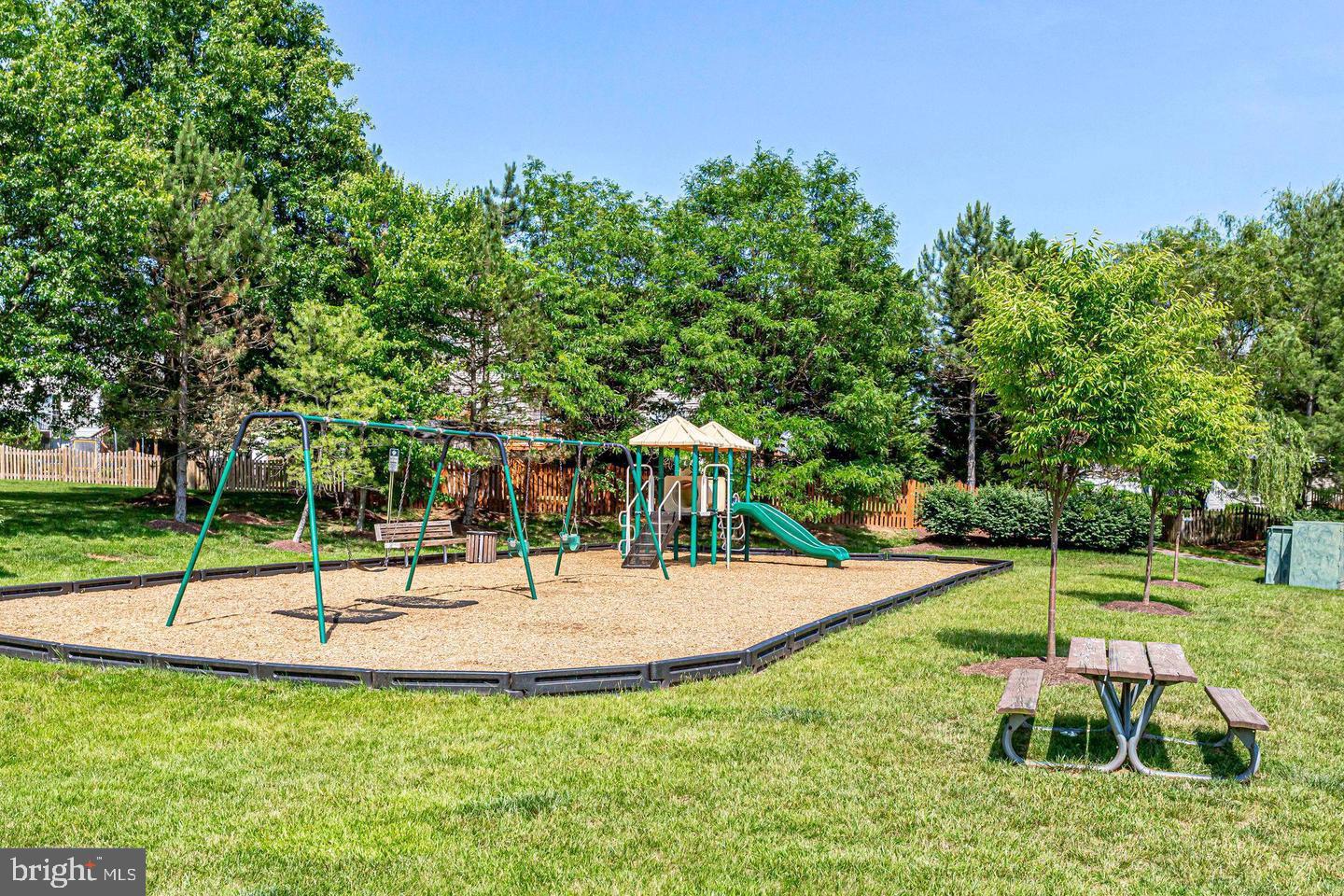 21029 Timber Ridge Terrace, Unit 102 Ashburn, VA 20147 - Photo 32 of 39 Tot lots