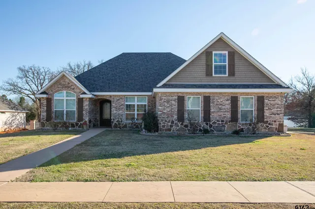 $538,000 | 600 Corrigan Trails Boulevard, Lindale, TX 75771