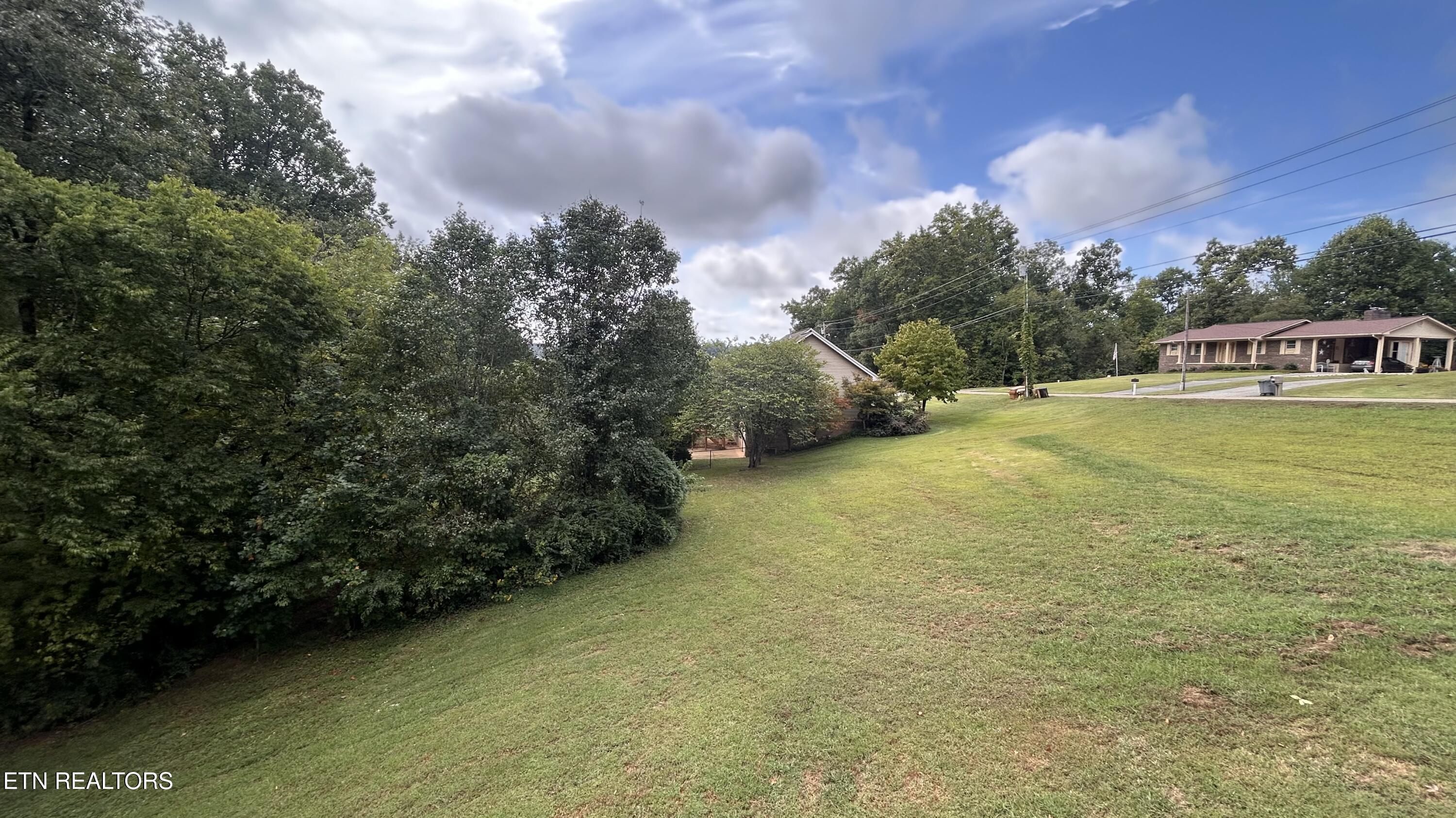 4835 Cameron Road Morristown, TN 37814 - Photo 8 of 24 IMG_7579