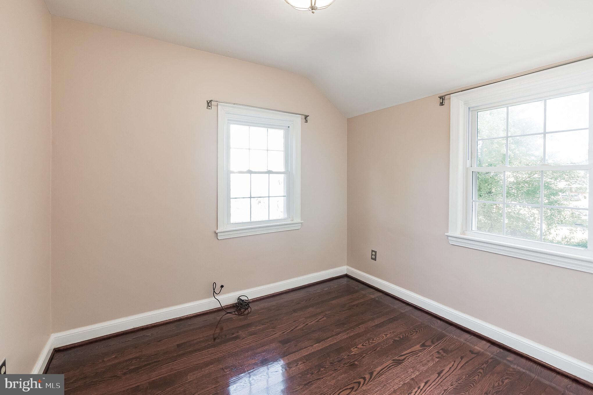 9313 Glenville Road Silver Spring, MD 20901 - Photo 20 of 30 Gallery Image 20