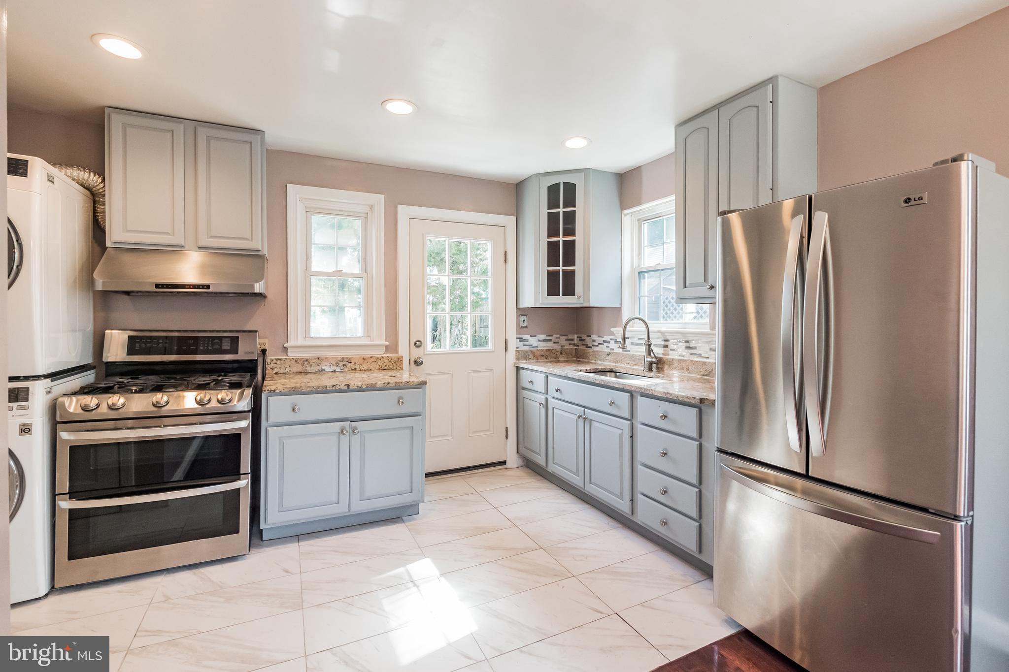 9313 Glenville Road Silver Spring, MD 20901 - Photo 3 of 30 Gallery Image 3