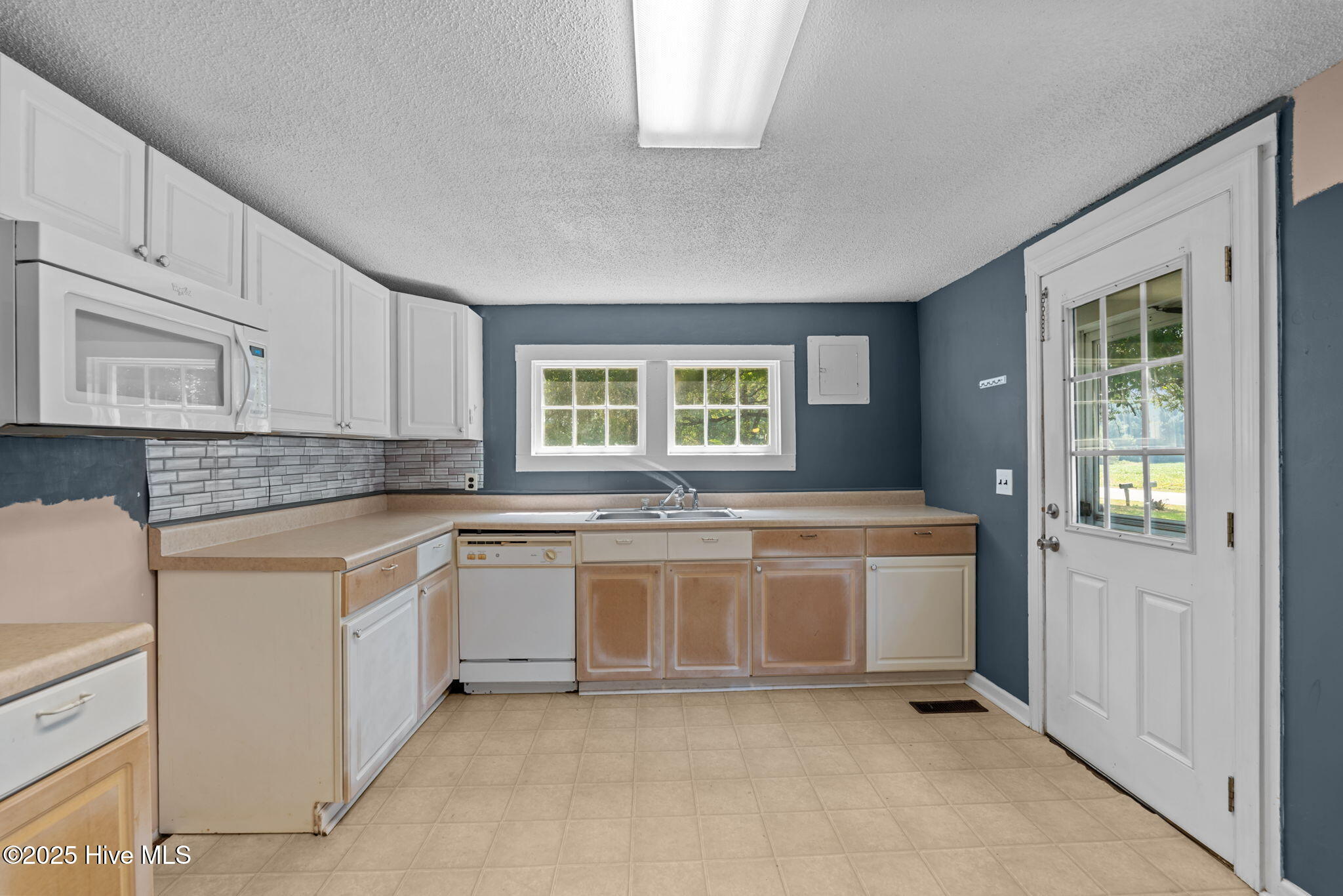 3458 Mitchell Ford Road Clarkton, NC 28433 - Photo 19 of 30 28-web-or-mls-DSC00773