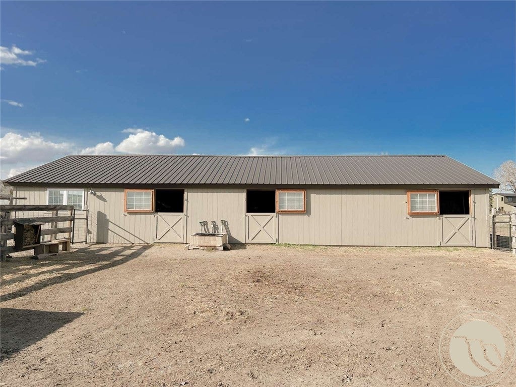 8542 Monad Road Billings, MT 59106 - Photo 16 of 33 Gallery Image 16