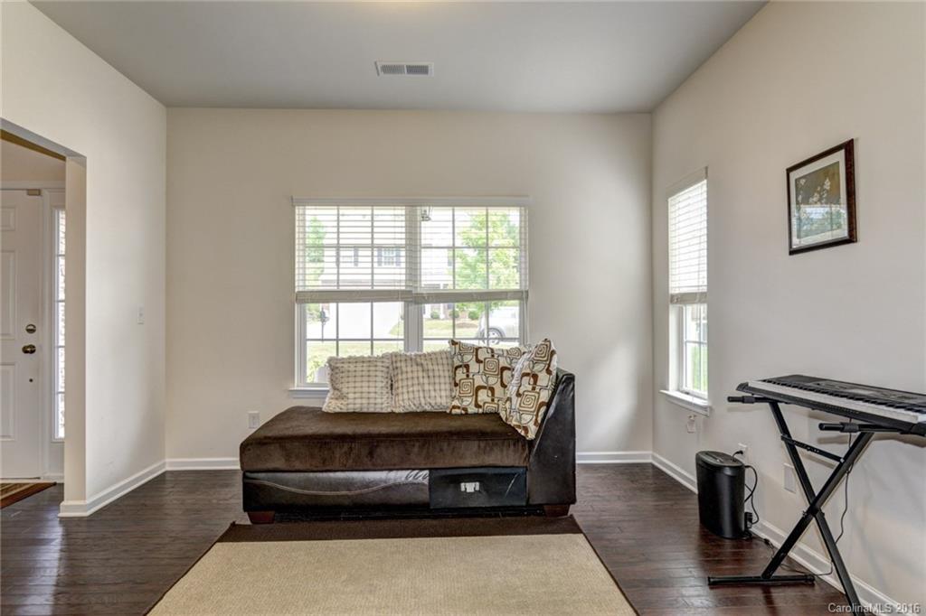 1657 Beleek Ridge Lane Clover, SC 29710 - Photo 3 of 24