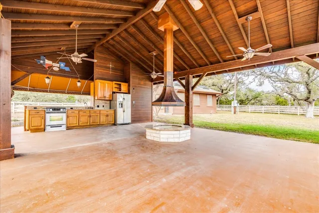 $1,200,000 | 1175 Enchanted Oaks Drive, Driftwood, TX 78619