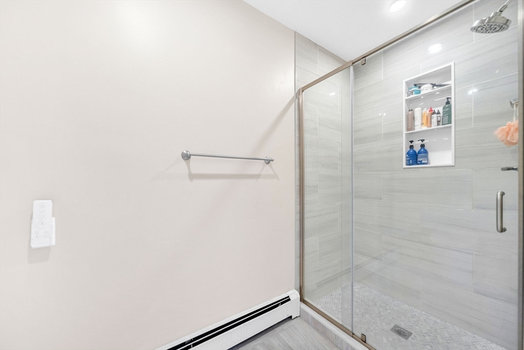 15 Wadsworth Way Sharon, MA 02067 - Photo 18 of 40