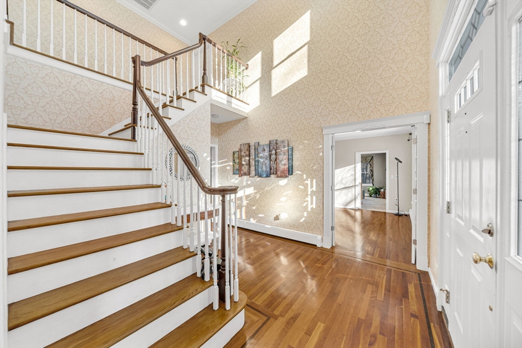 15 Wadsworth Way Sharon, MA 02067 - Photo 4 of 40