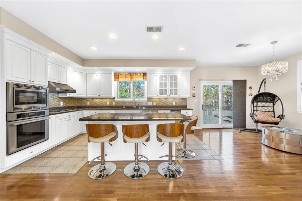 15 Wadsworth Way Sharon, MA 02067 - Photo 6 of 40