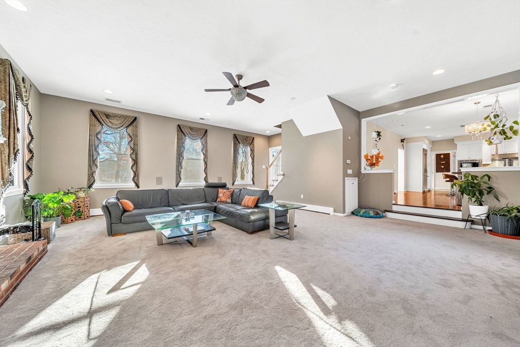 15 Wadsworth Way Sharon, MA 02067 - Photo 8 of 40