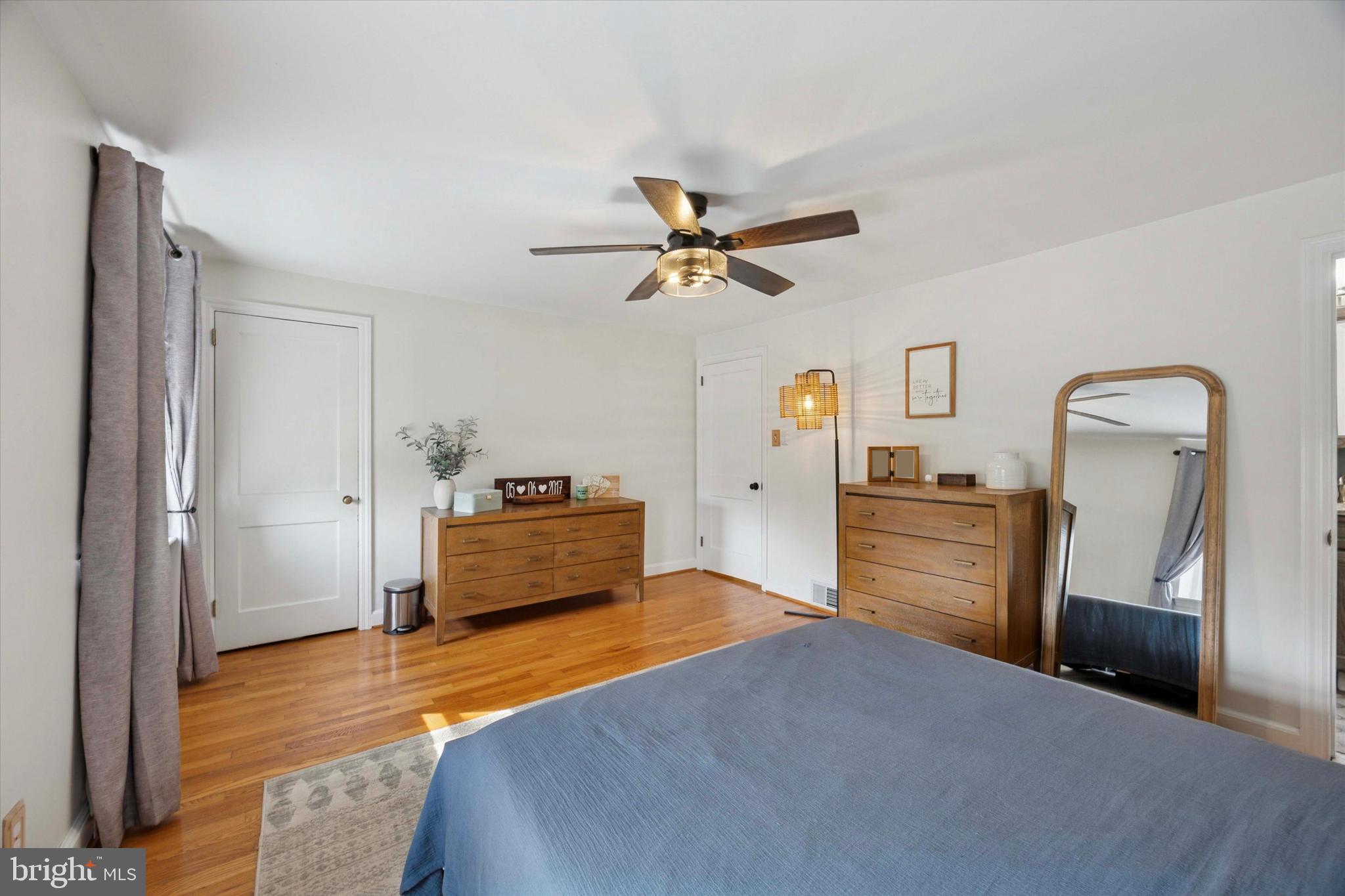 516 Lennox Road Wilmington, DE 19809 - Photo 12 of 25 Primary Bedroom