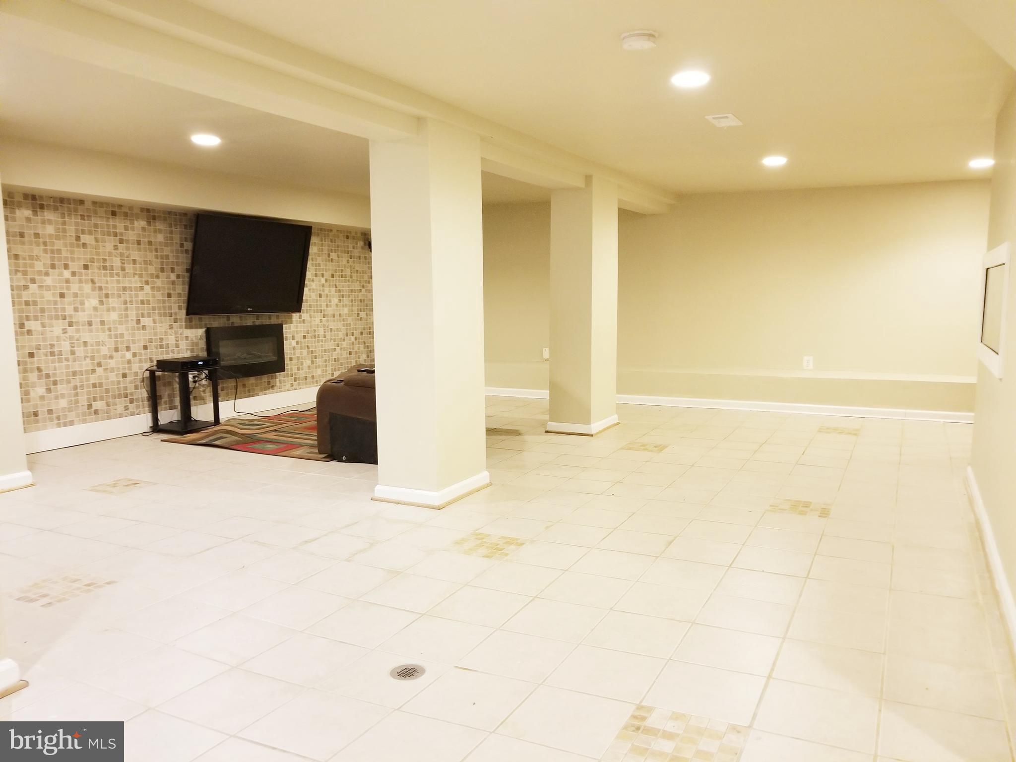 6004 Addison Road Capitol Heights, MD 20743 - Photo 34 of 36 Recessed Lights Throughout