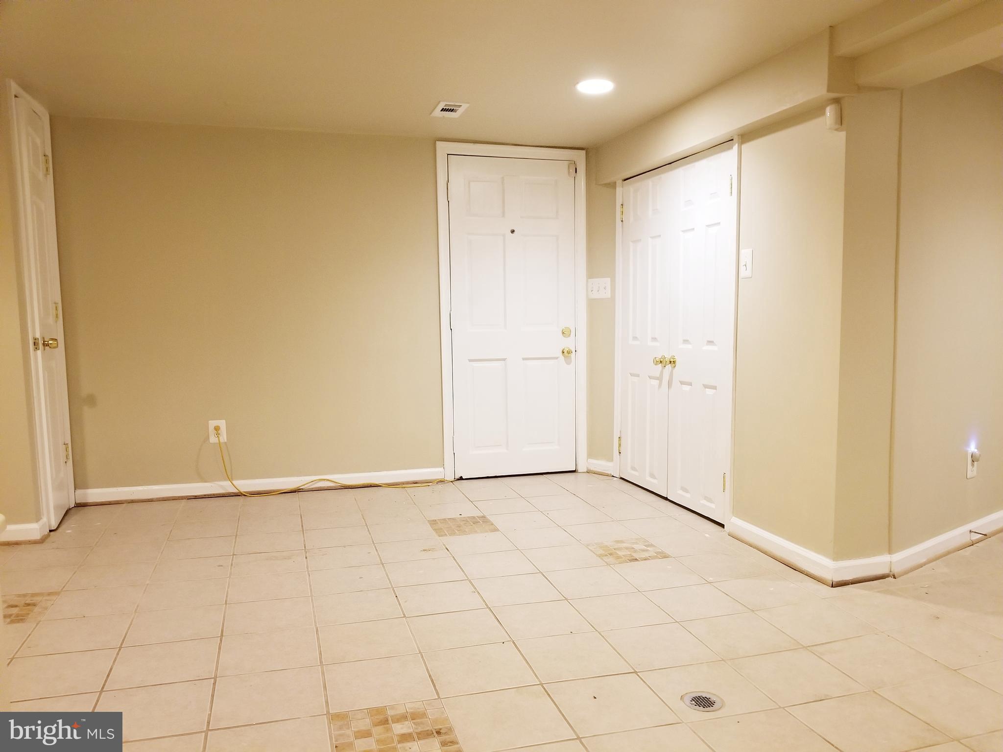 6004 Addison Road Capitol Heights, MD 20743 - Photo 35 of 36 Exit To Backyard