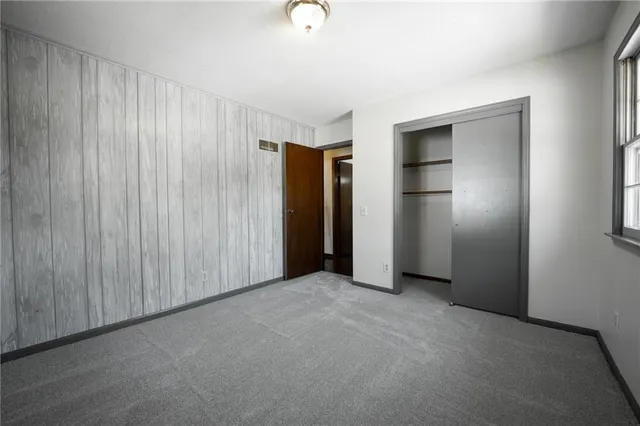 $330,000 | 801 East Piatt Lane, Olathe, KS 66061