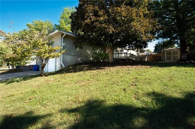 $330,000 | 801 East Piatt Lane, Olathe, KS 66061