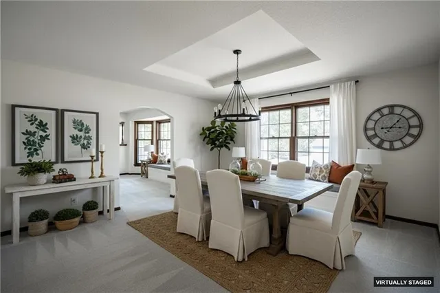 $320,000 | 801 East Piatt Lane, Olathe, KS 66061