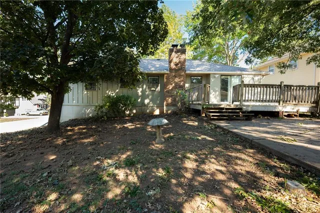 $320,000 | 801 East Piatt Lane, Olathe, KS 66061