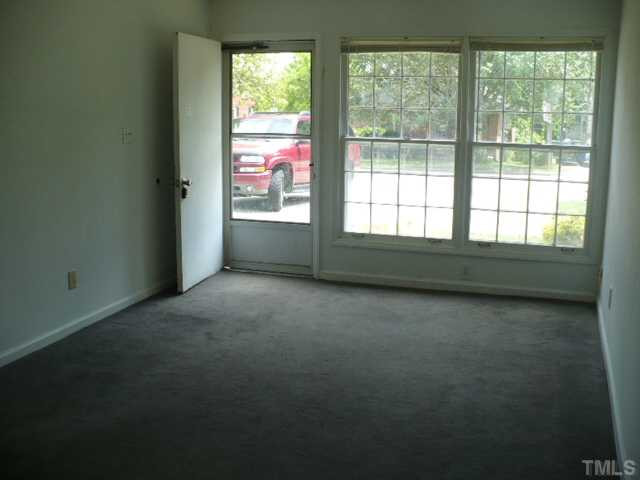 307 Georgetown Road Raleigh, NC 27608 - Photo 8 of 16 Gallery Image 8