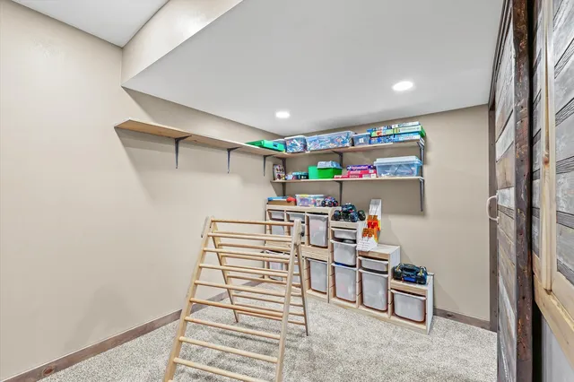 $369,900 | 1307 Farley Lane, Champaign, IL 61822