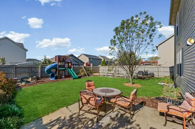 $369,900 | 1307 Farley Lane, Champaign, IL 61822