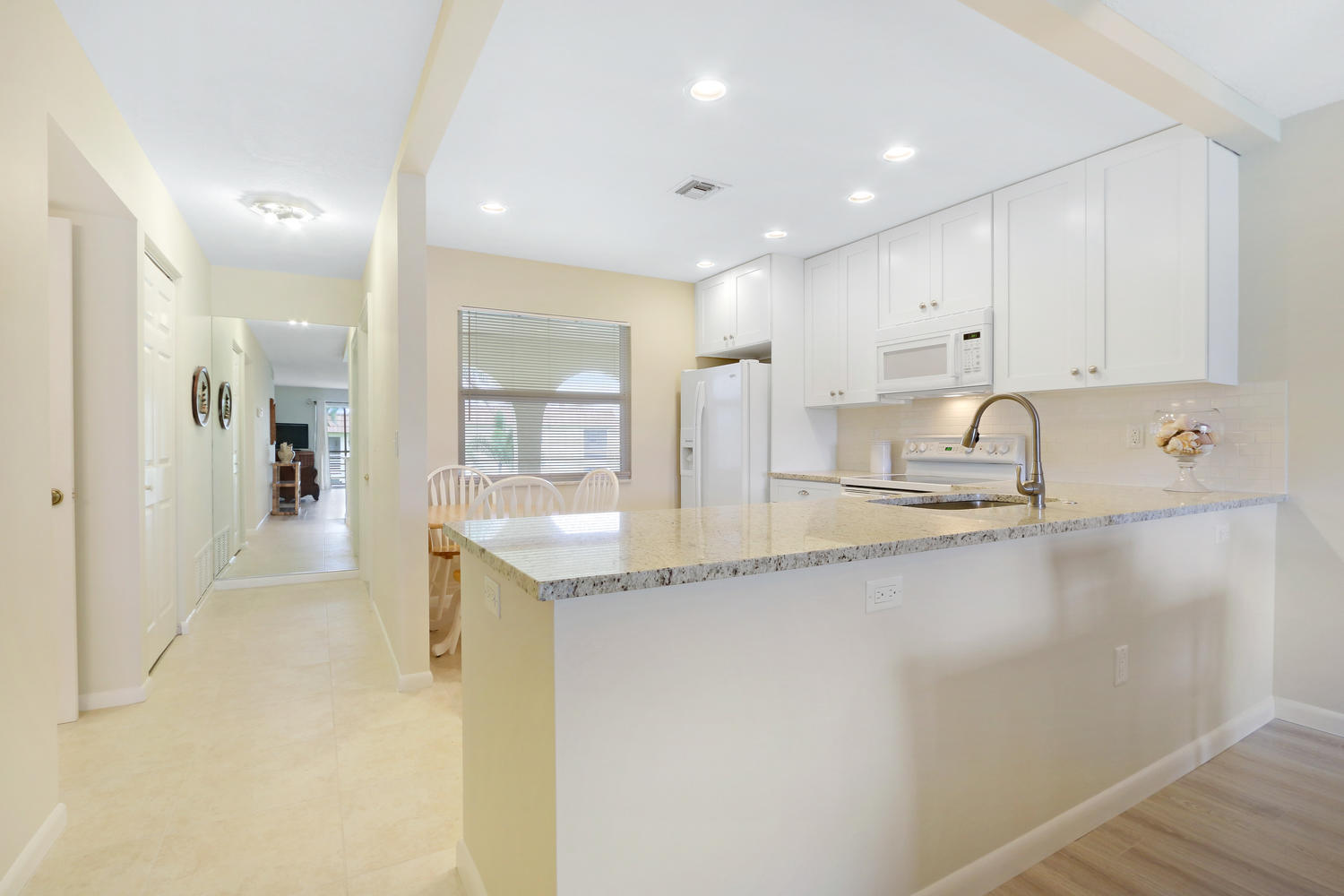 717 Highway 1, Unit 208 Jupiter, FL 33477 - Photo 2 of 18 717 South US Hwy 1 Unit 208-large-009-14