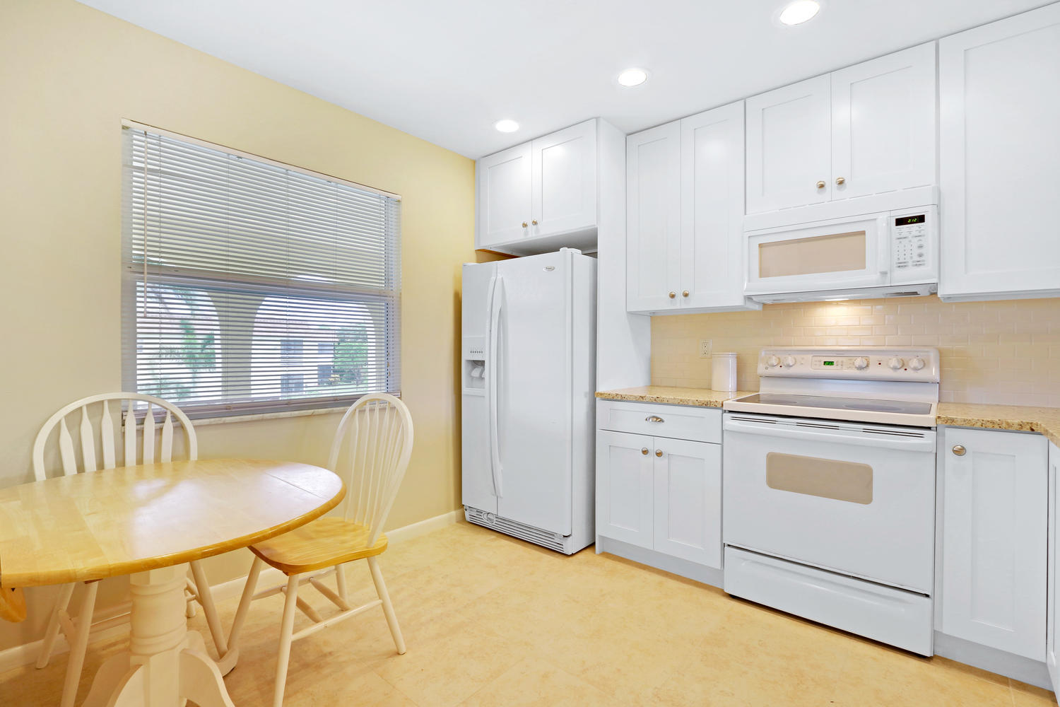 717 Highway 1, Unit 208 Jupiter, FL 33477 - Photo 3 of 18 717 South US Hwy 1 Unit 208-large-008-3-
