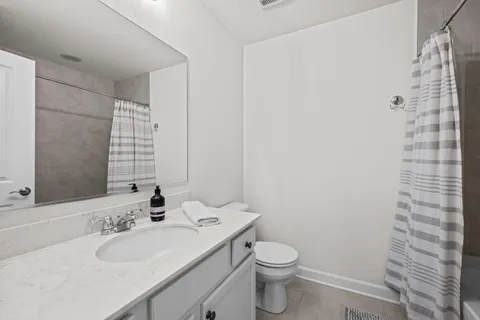 $575,000 | 522 Peterson Court, Barrington, IL 60010