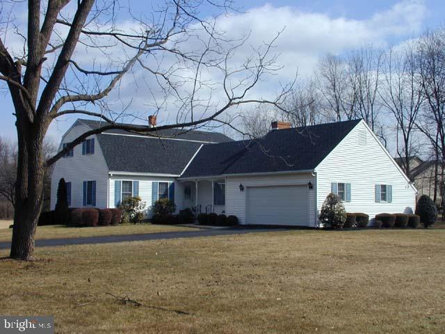 37 Walden Road Lebanon, PA 17042 - Photo 1 of 9 Gallery Image 1
