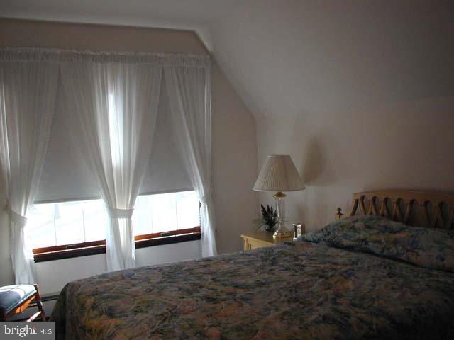 37 Walden Road Lebanon, PA 17042 - Photo 6 of 9 Gallery Image 6