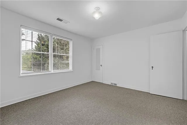 $699,999 | 2064 Edinburgh Terrace Northeast, Atlanta, GA 30307