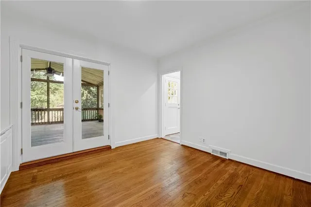 $699,999 | 2064 Edinburgh Terrace Northeast, Atlanta, GA 30307