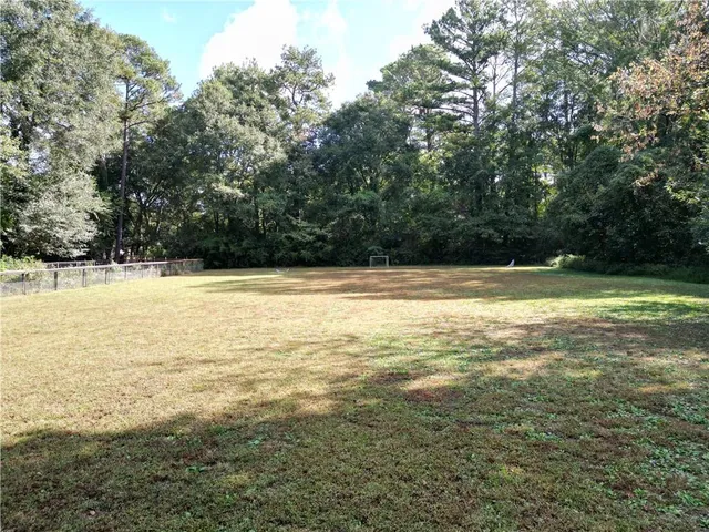 $699,999 | 2064 Edinburgh Terrace Northeast, Atlanta, GA 30307