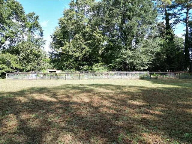 $699,999 | 2064 Edinburgh Terrace Northeast, Atlanta, GA 30307