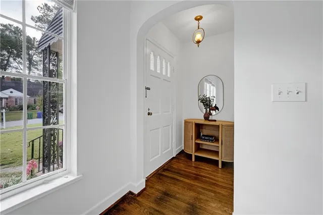 $699,999 | 2064 Edinburgh Terrace Northeast, Atlanta, GA 30307