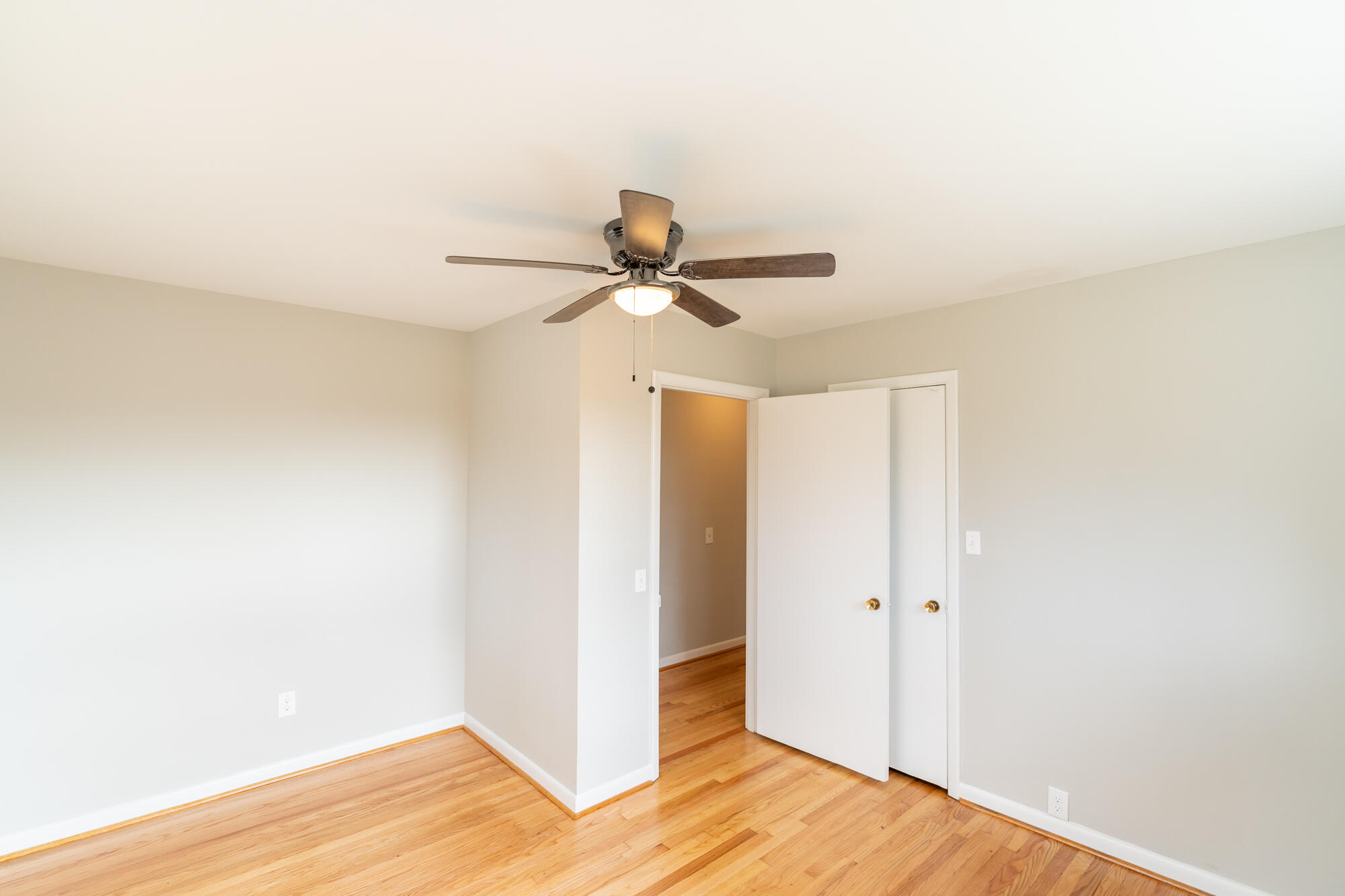 4617 Hancock Road Chattanooga, TN 37416 - Photo 22 of 47 Bedroom