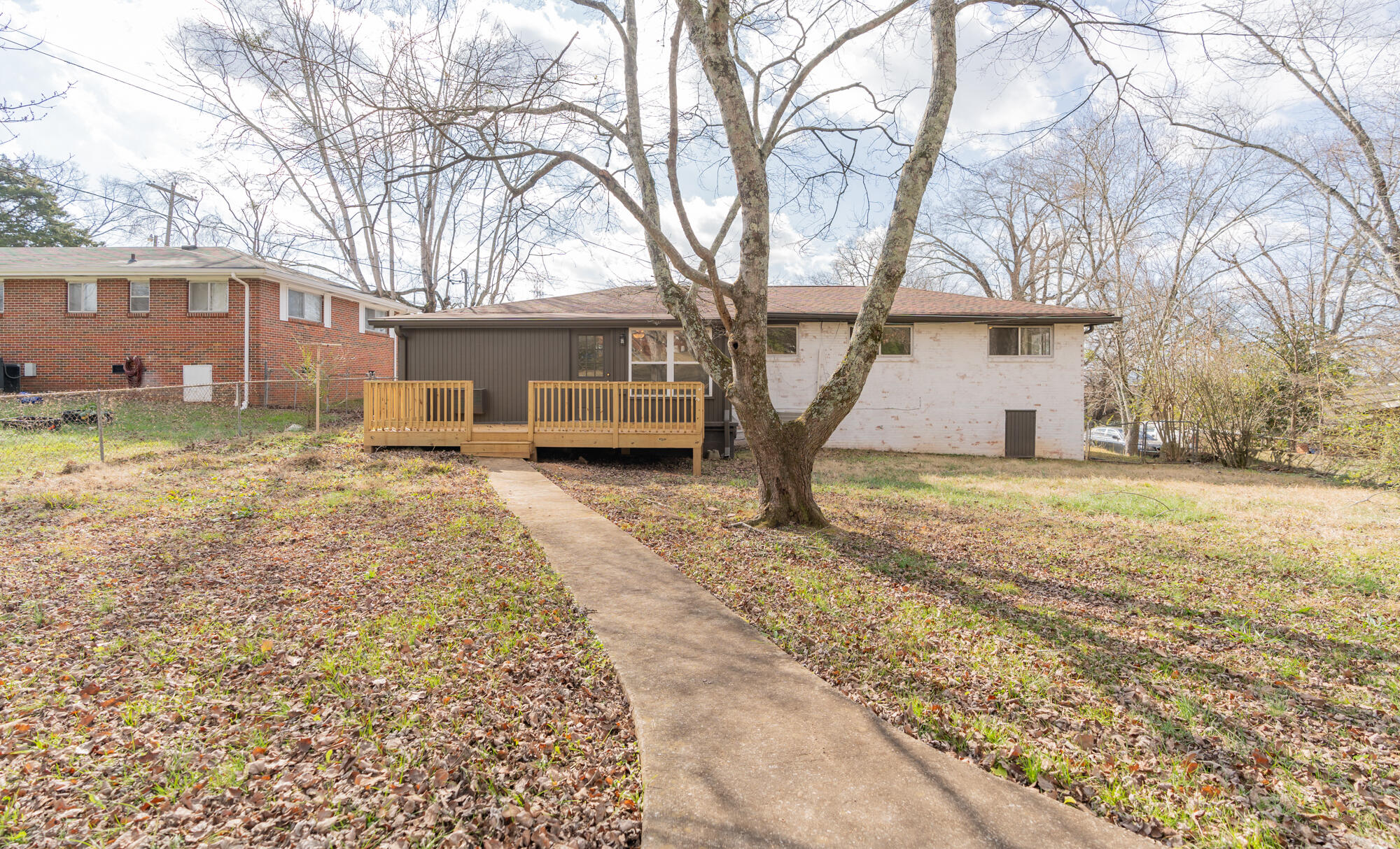 4617 Hancock Road Chattanooga, TN 37416 - Photo 38 of 47 Large backyard