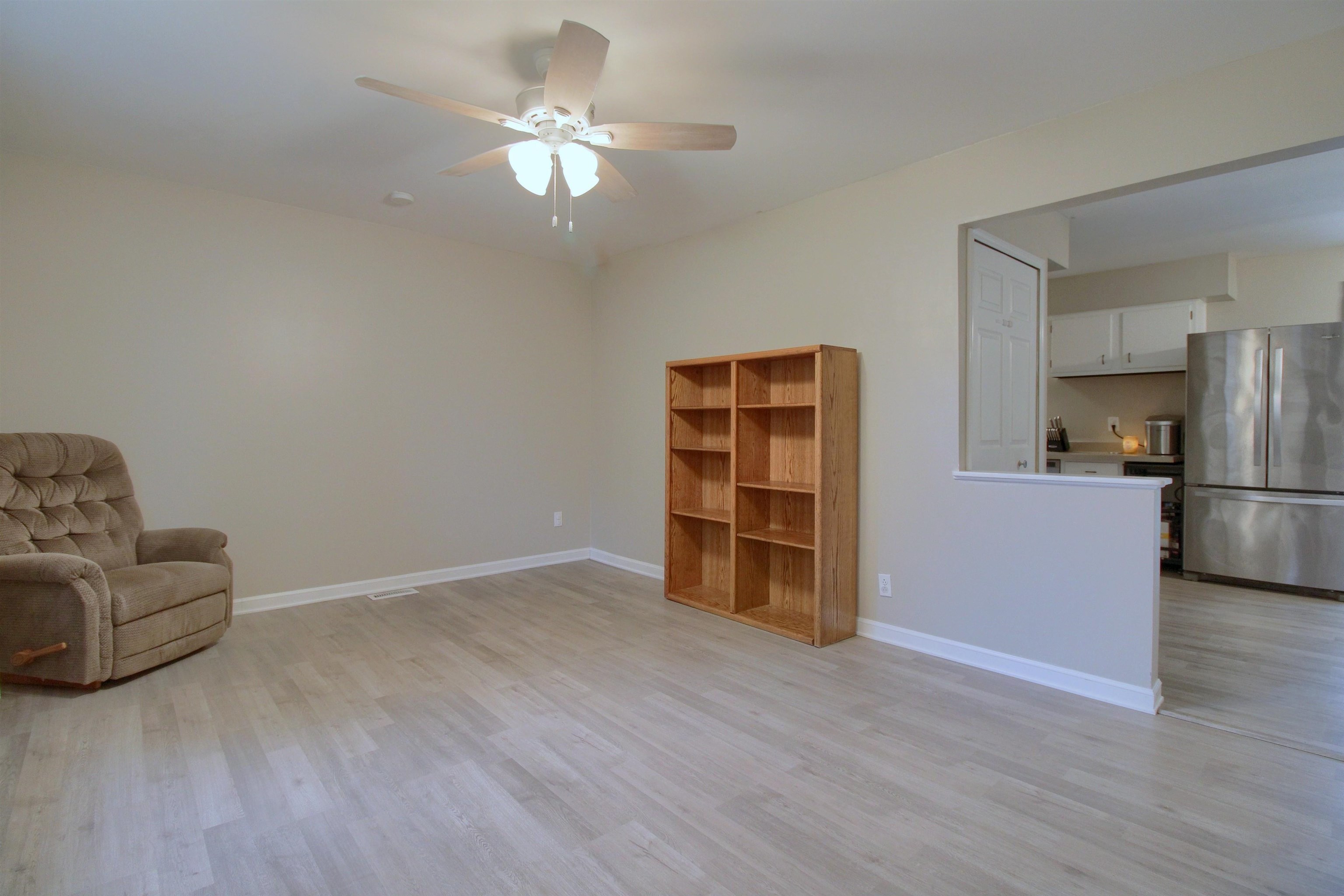 48725 Sugarbush Road Chesterfield, MI 48047 - Photo 5 of 25