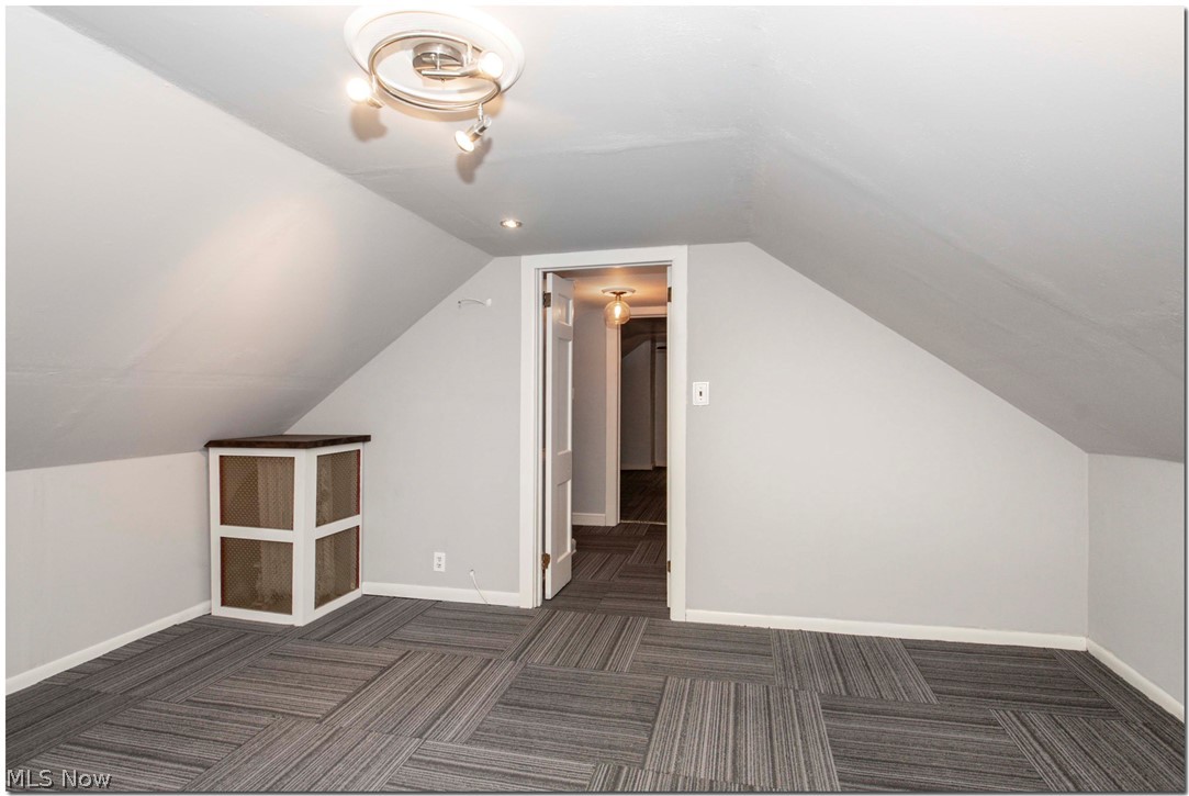 3057 East Overlook Road Cleveland, OH 44118 - Photo 24 of 35 Gallery Image 24