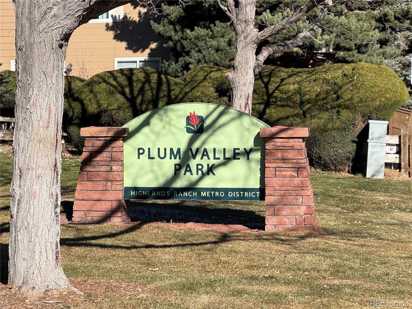 10505 Hyacinth Place Highlands Ranch, CO 80129 - Photo 38 of 40 a sign that is on the side of a building