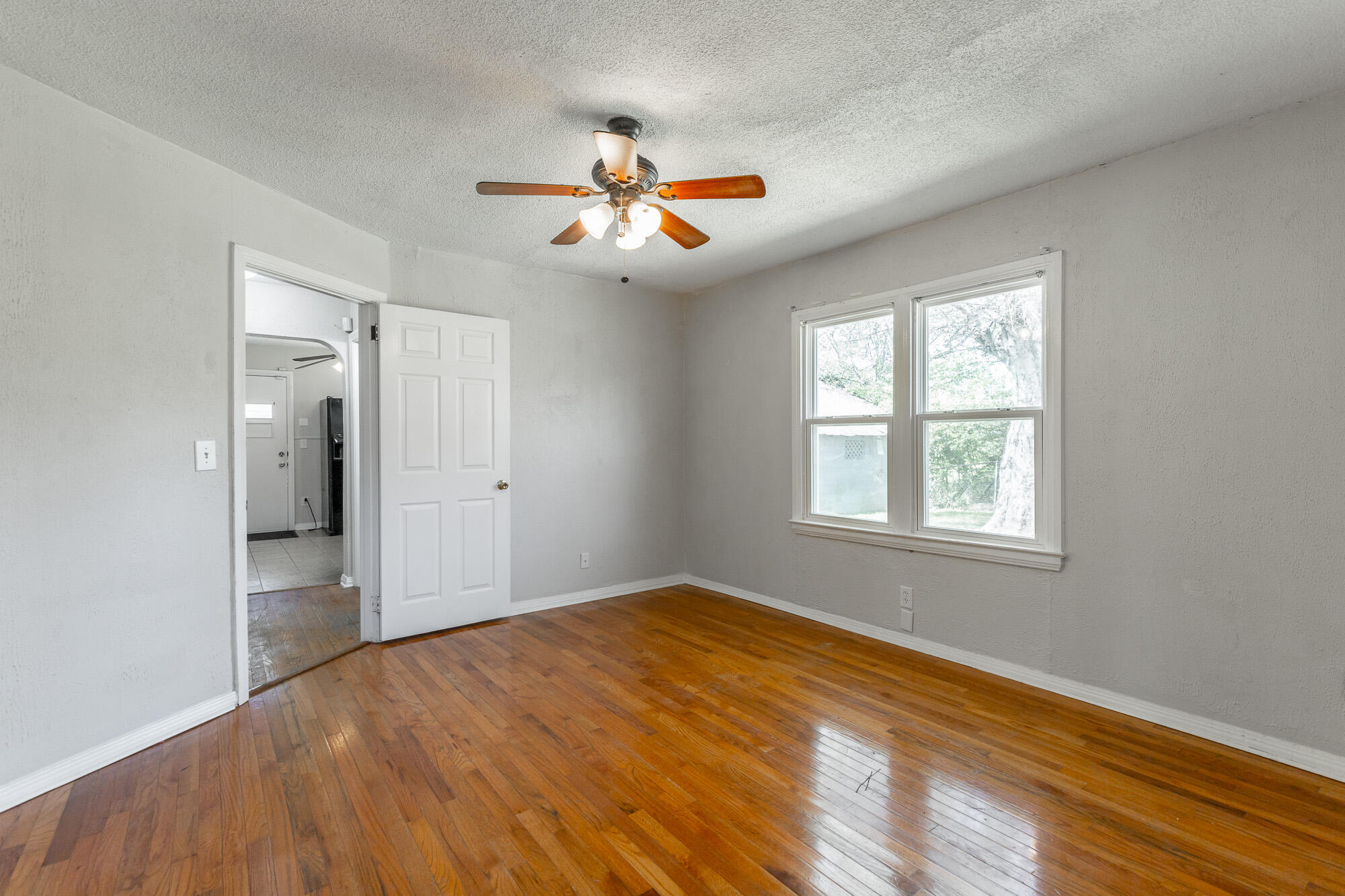 1713 Strawberry Lane Hixson, TN 37343 - Photo 13 of 26 1713 Strawberry Lane HD-38