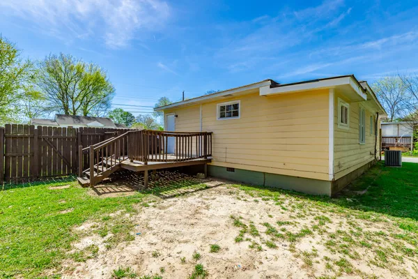 $220,000 | 1713 Strawberry Lane, Hixson, TN 37343