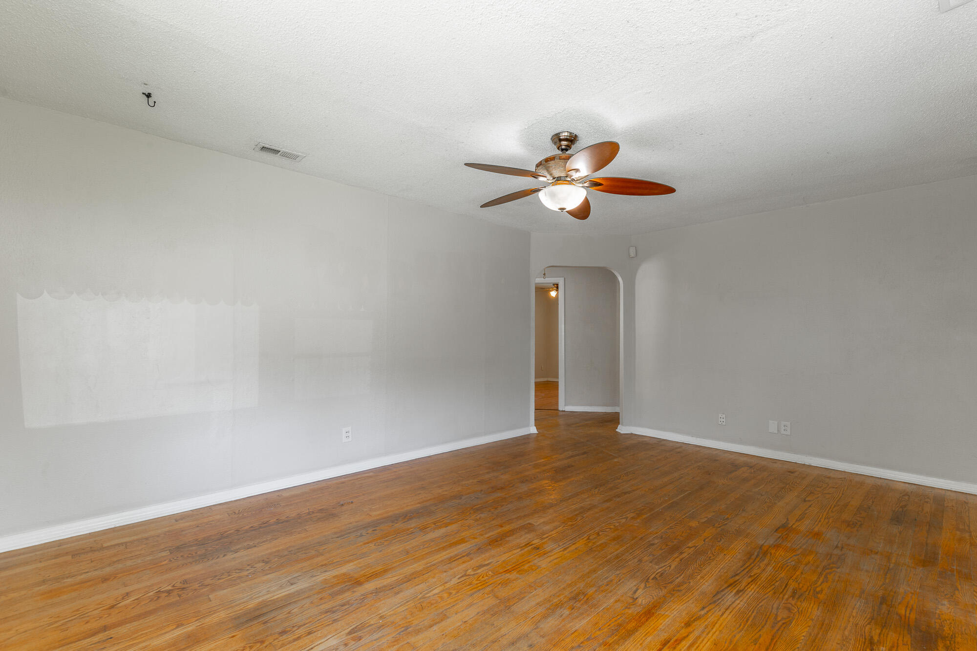 1713 Strawberry Lane Hixson, TN 37343 - Photo 7 of 26 1713 Strawberry Lane HD-26