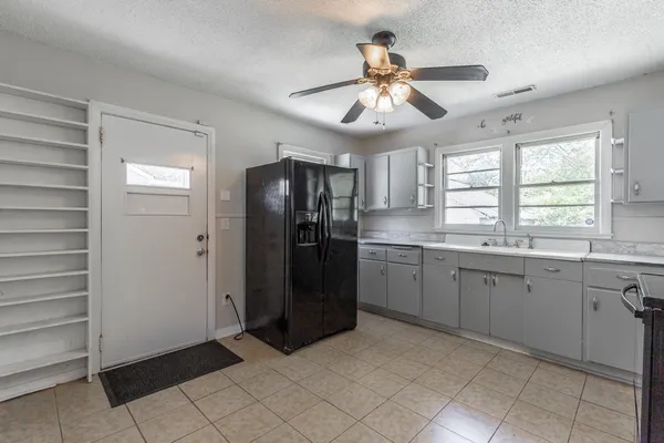 $220,000 | 1713 Strawberry Lane, Hixson, TN 37343