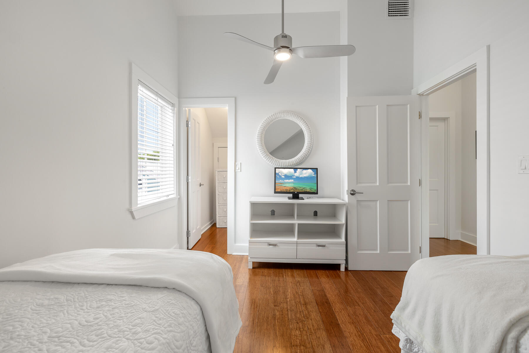 1011 Simonton Street, Unit 1 Key West, FL 33040 - Photo 27 of 33 1011 SIMONTON ST #1 WEB-29