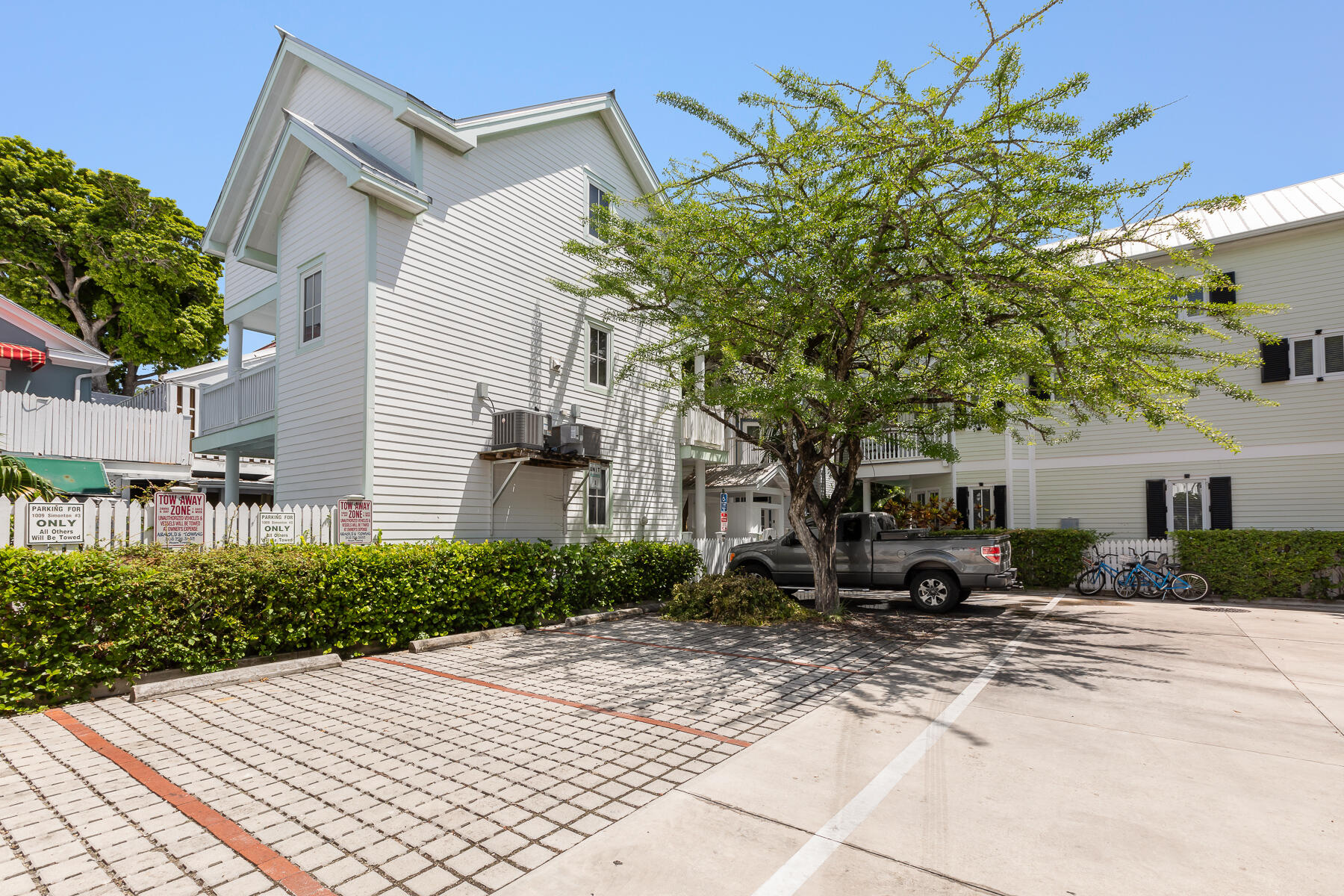 1011 Simonton Street, Unit 1 Key West, FL 33040 - Photo 33 of 33 1011 SIMONTON ST #1 WEB-1