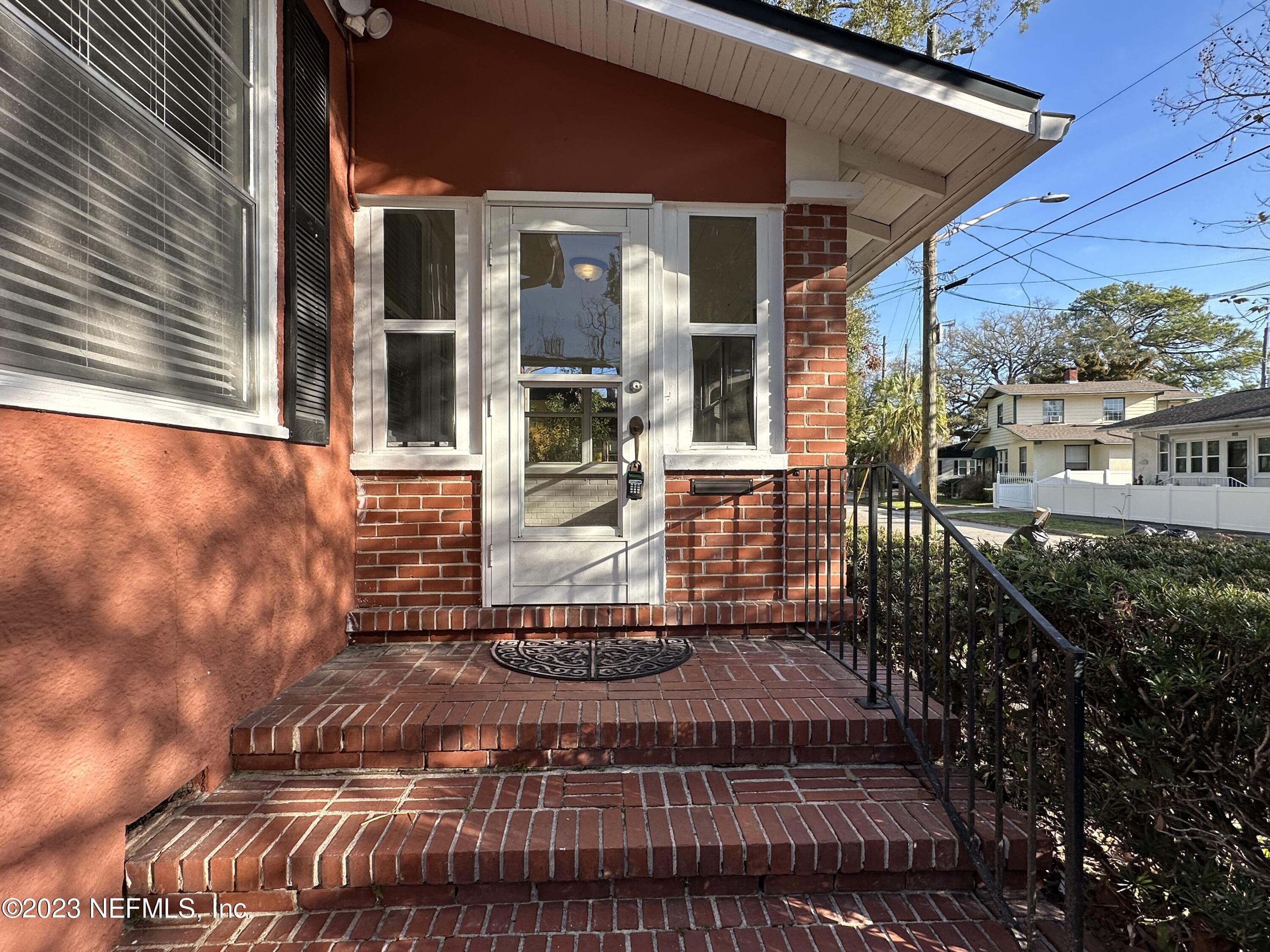 1824 Perry Place Jacksonville, FL 32207 - Photo 2 of 20 IMG-1771