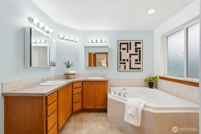 $1,025,000 | 8017 64th Street Southeast, Snohomish, WA 98290