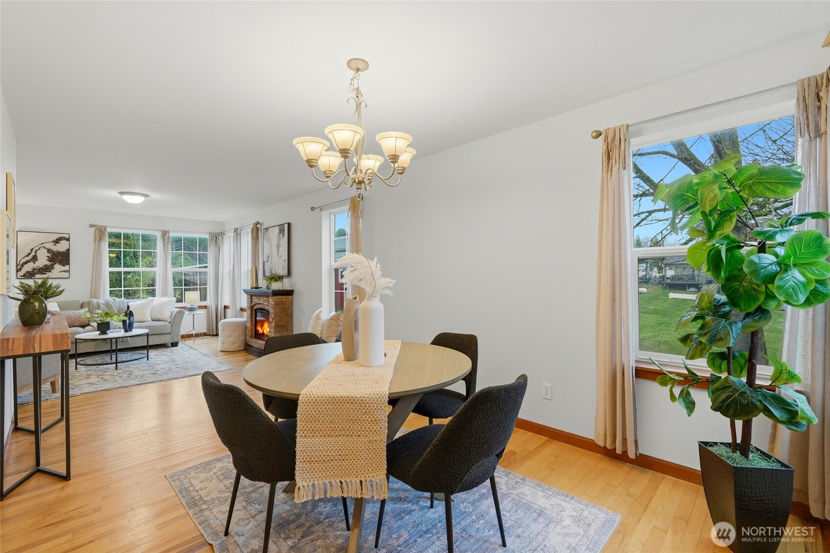 8017 64th Street Southeast Snohomish, WA 98290 - Photo 6 of 40