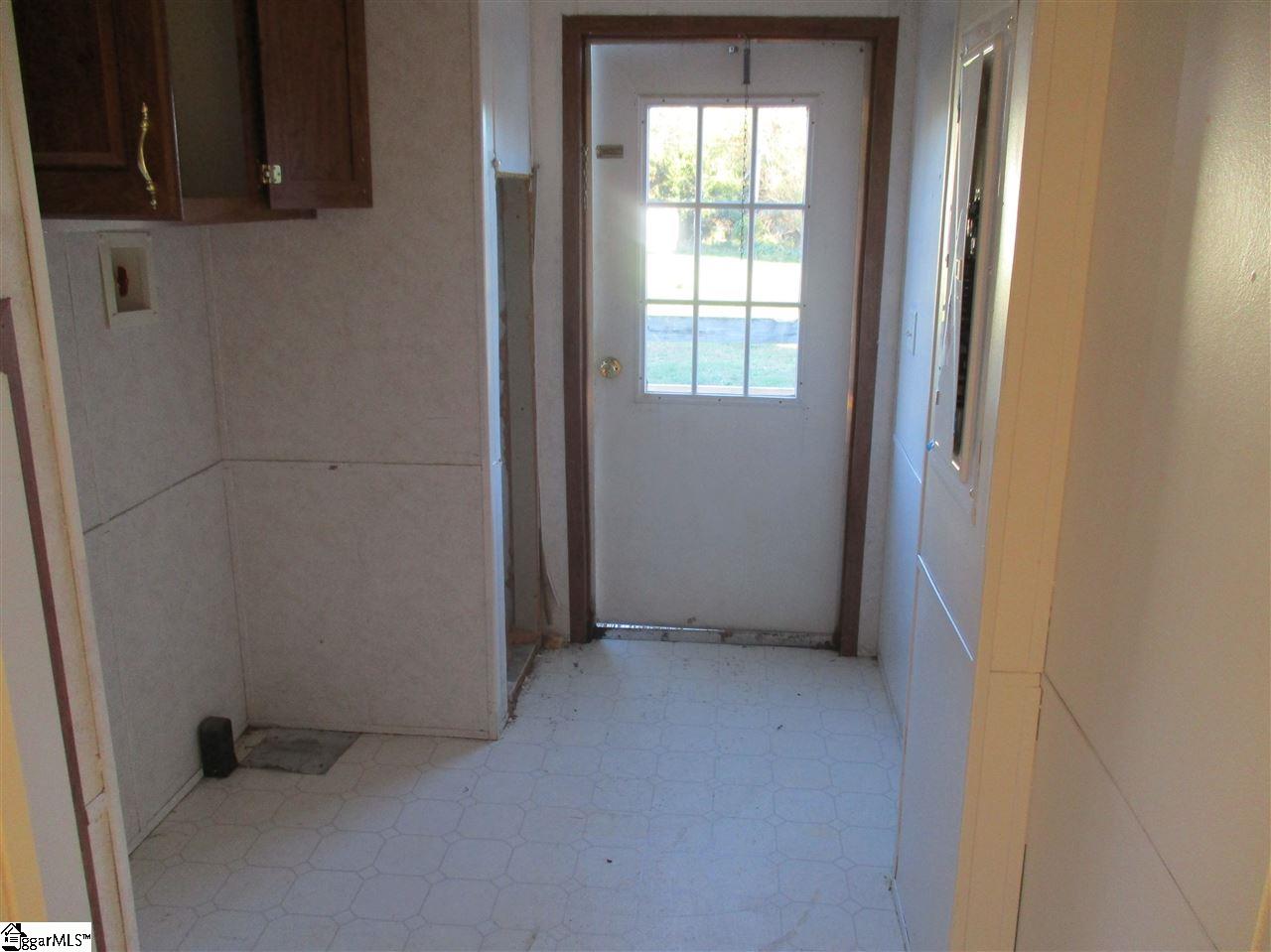 1 Ashley Hall Road Fountain Inn, SC 29644 - Photo 11 of 16